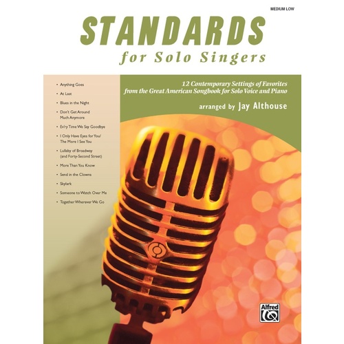 Standards for Solo Singers Medium Low Book & CD