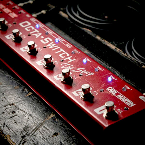 Carl Martin Octa-Switch The Strip Pedal Switcher with 8 True-Bypass Loops and Programmable Presets