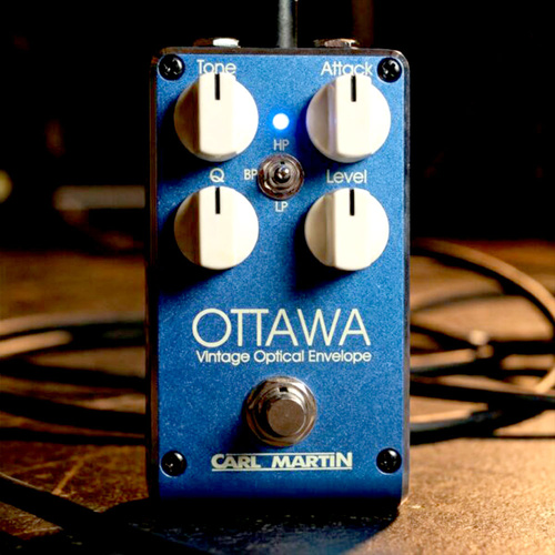Carl Martin Ottawa Analog Envelope Filter Guitar Pedal with Adjustable Attack and Q Control