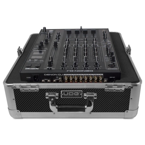 UDG Ultimate Pick Foam Carbon Flight Case Multi Format M - Silver with Pick & Pluck Foam for DJ Gear, Lightweight Aluminum, Customizable Compartments