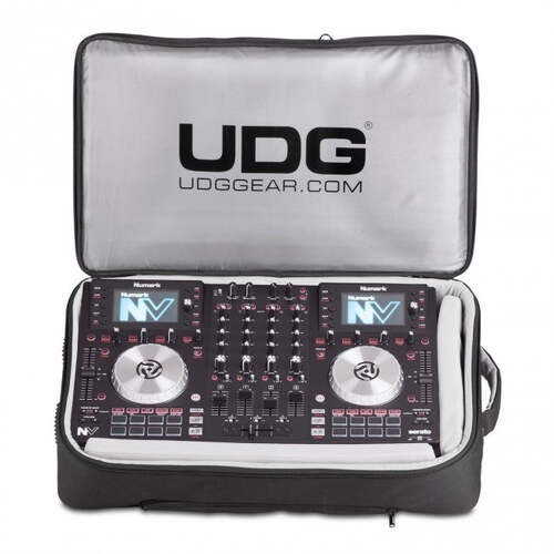 UDG U7201BL Urbanite MIDI Controller Backpack Medium Black