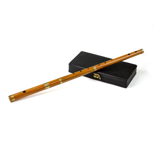 Cocuswood Irish Flute 4-Part with Padded Case