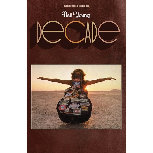 Decade Guitar Chord Songbook - 35 Songs with Lyrics & Chords by Neil Young, Hal Leonard, 80 Pages, Melody Line Format