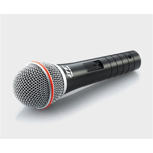 Dynamic vocal mic with switch includes XLR/6.35 cable extended frequency response