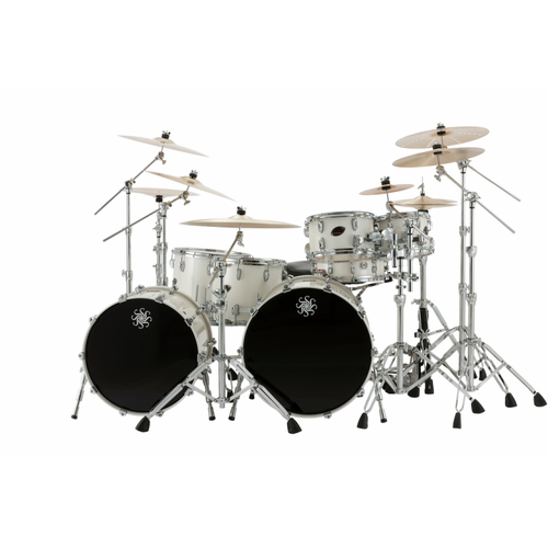 Sakae Evolved Maple 20" 4-Piece Shell Pack - Pearl White with Kick Drum Mount, 10" Tom, 12" Tom, 14" Floor Tom, Includes Tom Holder and Arms