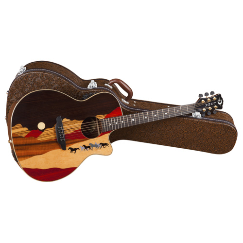 Luna Vista Mustang C/E Acoustic Guitar With Hard Case