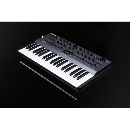 Modal Electronics 8 Voice Wavetable Synthesiser With 37 Keys